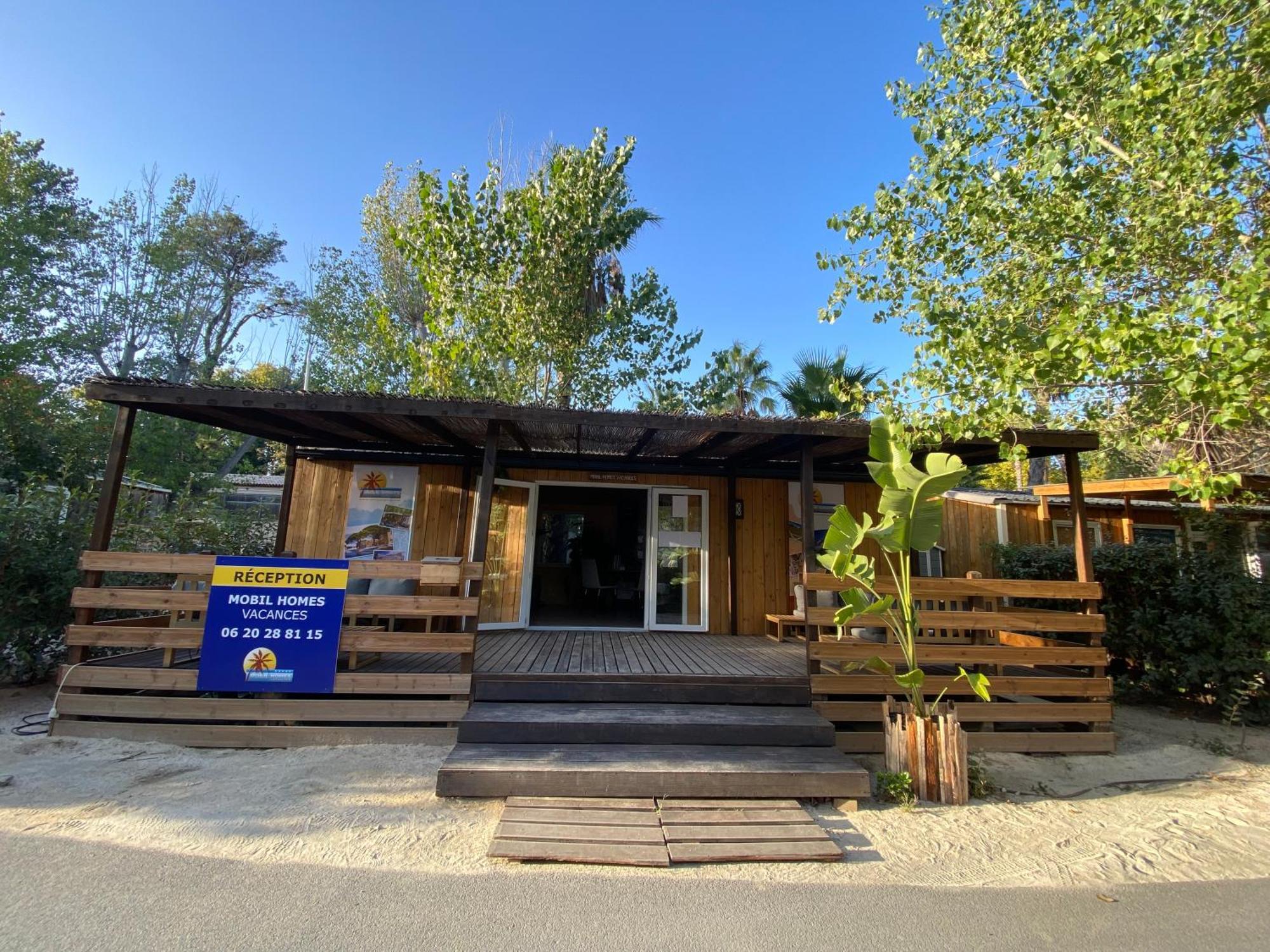 Mobil Homes Vacances Grimaud Exterior photo